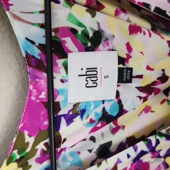 CAbi Eden Floral Multicolor Shortsleeve Wrap Top - Picture 4 of 10